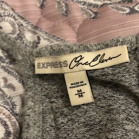 Express Gray Top. - Picture 3 of 3